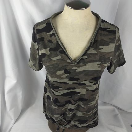 The Sweatshirt Project Womens V-Neck Camo Black/Green T-Shirt Sz Small