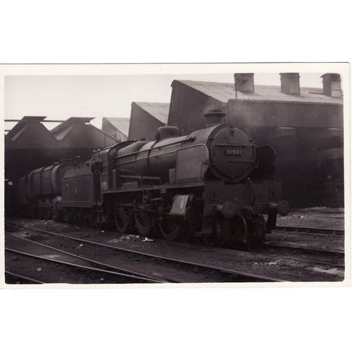 Railway Photo SR U1 31901 Bricklayer's Arms Shed Southern Maunsell 2-6-0 Loco