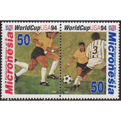 Micronesia 1994 SG 389-90 UMM Se-tenant Pair - Sport/Football (E-392)