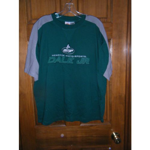 NASCAR Winners Circle Hendrick Motorsports Dale Jr Green & Gray T-Shirt - Size L