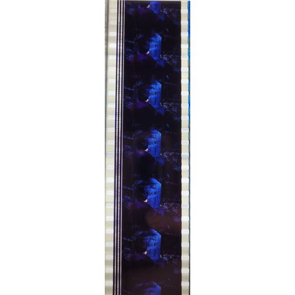 Back to the Future 2. Pk HCH - C070r . - 1 STRIP OF 5 - 35MM FILM CELLS
