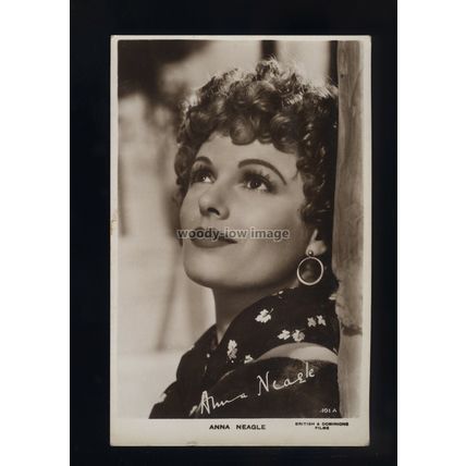 b0702 - Film Actress - Anna Neagle - British & Dominions - No.101 A - postcard