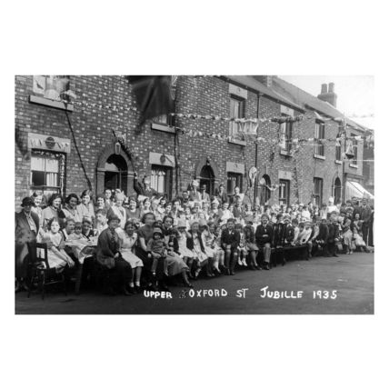 pu1429 - Jubilee Party , Upper Oxford St , Doncaster , Yorkshire 1935 -print 6x4