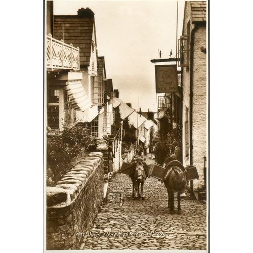Vintage Sweetman Real Postcard - Down Along High Street.Clovelly, Devon