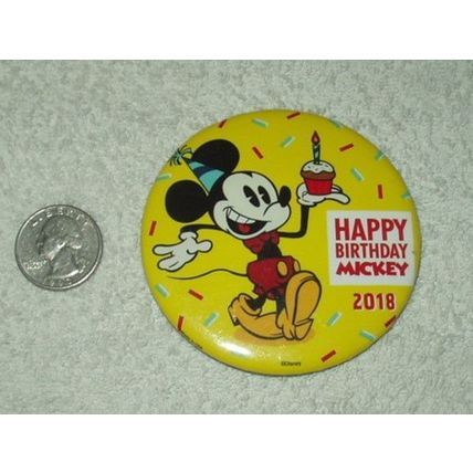 disney mickey mouse happy birthday 2018 pinback