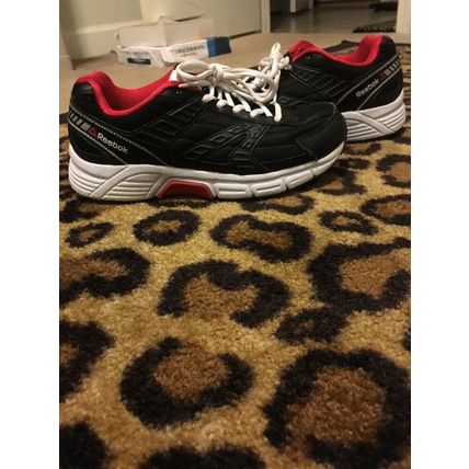 Reebok Men's Black Red White Leather Shoes Sneakers Athletic Walking Size 7.5