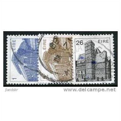 1982 3 different values - #61 fine used (o)