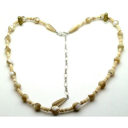 Natural Mother Of Pearl Beaded Choker Necklace