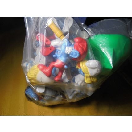 2017-2018 McDonald's SMURFS LOST VILLAGE Entire Set!! $55.00 Shipped!
