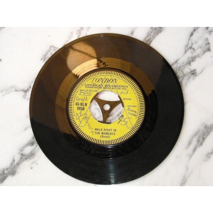 The Moments Walk Right Vocal & Instrumental Rare Demo Sample 45rpm vinyl record