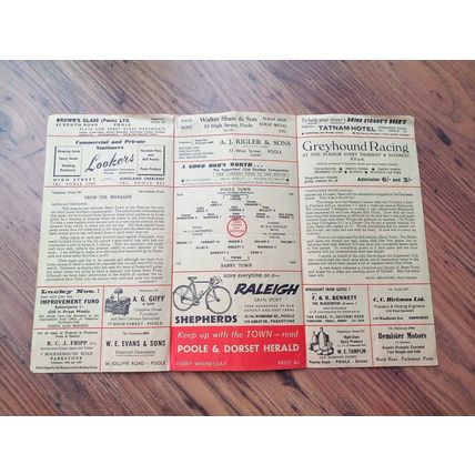 1963/64 Poole Town vs Barry Town, Southern League, 1/10/63 ** FREE P&P **