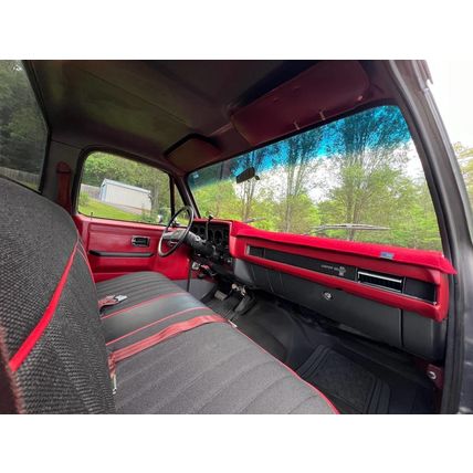 1986 Chevrolet Square Body C10 Pickup