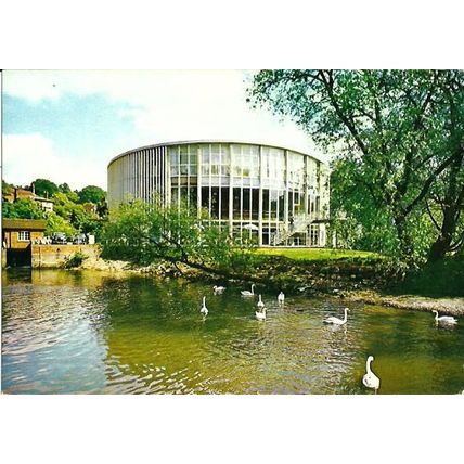 GUILDFORD YVONNE ARNAUD THEATRE Postcard (Dixon 6483)