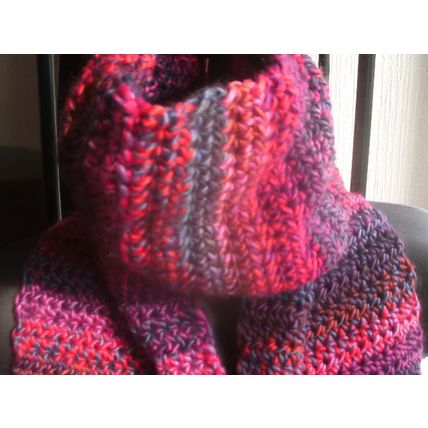 Handmade crochet scarf, burgundy,red,pink