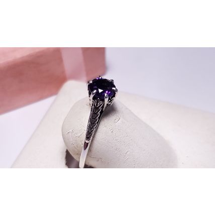 Estate 3/4ct round Amethyst scroll basket feather sides SterlingSilver Ring22243