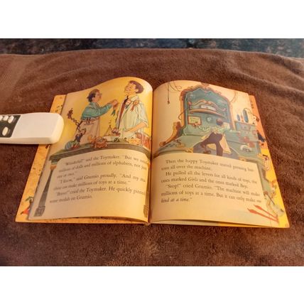 Old Vintage Little Golden Book Walt Disney Babes In Toyland (A) Edition 1961