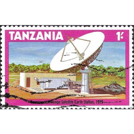 TANZANIA, Mwenge Satellite Earth Station, lilac 1979, 1/-