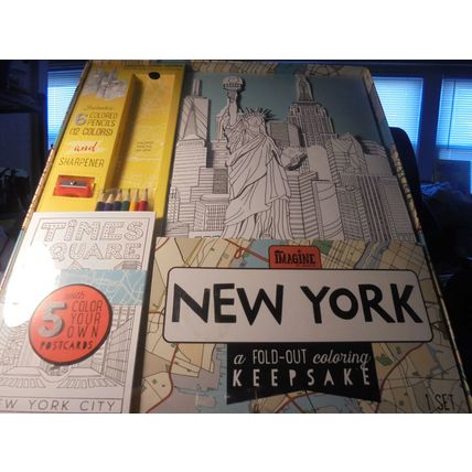 NEW YORK CITY COLORING SET! Mint and Unopened!! $20.00 Shipped!!!!