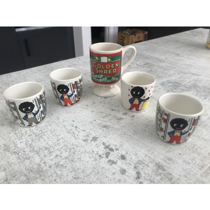 5 x ceramic Golly egg cups