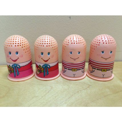 Vintage 1977 play-Doh Fuzzy Pumper Barber & Beauty Shop Accessories