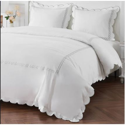Melange Home 600 Thread Count Scallop Rope Embroidered Cotton Duvet Set