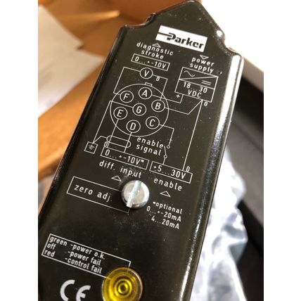 NEW PARKER D41FHA32F4NB0043,PARKER D41FHA32F4NB00 DC VALVE,D1FVE50BCNLB35,373,AA