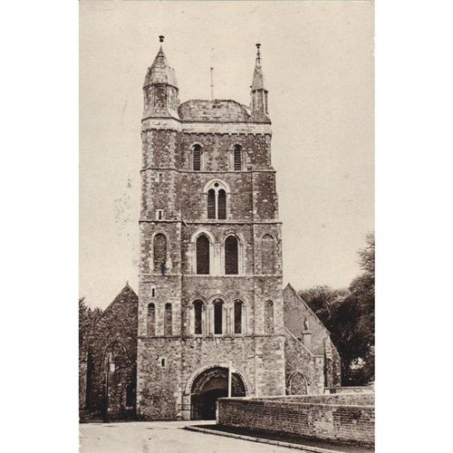 Parish Church New Romney Kent Postcard (KEN71867)