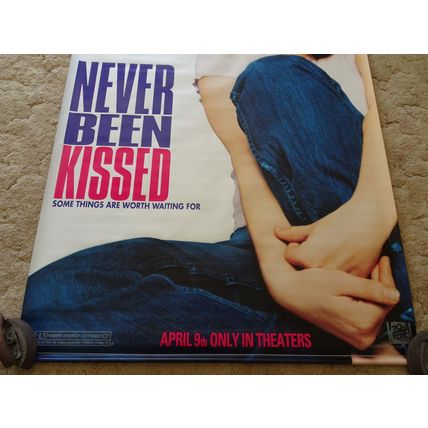 NEVER BEEN KISSED - MOVIE BANNER - WITH DREW BARRYMORE (VINYL)
