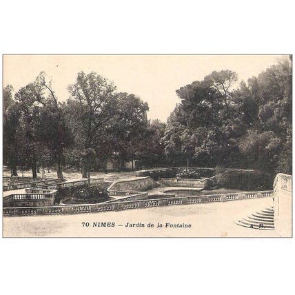 30 - NIMES - JARDIN DE LA FONTAINE