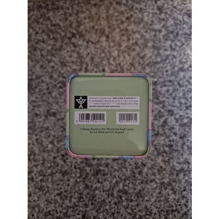 Disney Cuties Winnie the Pooh Tin (Pen / Pencil holder ?) - ARS Una Studio