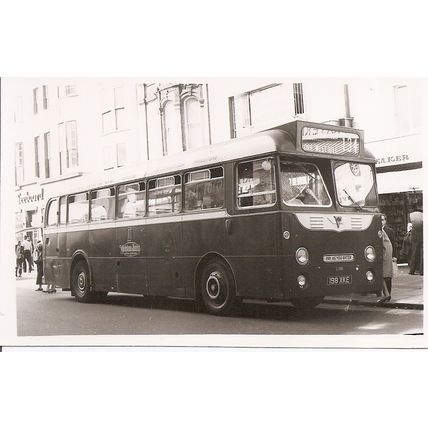 Black & White Photograph of Maidstone & District Motor Services Ltd. - 198 XKE