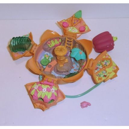 Vintage Bluebird Polly Pocket 1996 Fountain Fantasy Compact Only