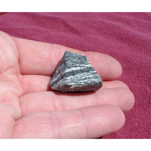 I Chrysotile Serpentine Raw Green Tiger Eye Stone Gemstone Metaphysical