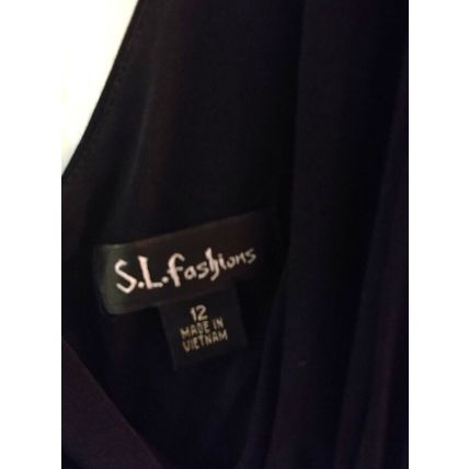 S.L. Fashions Black Minty Green V Neck Gown Rutching Midriff Flared Bottom Prom