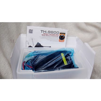 TYT TH9800 Quad Band Mobile Transceiver Unused 28MHz 50MHz 144MHz 50W & 432 40W