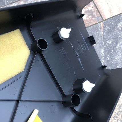 Land Rover LR2 LR001743 B Pillar Cover Bezel Trim Black RH Right Passenger Side