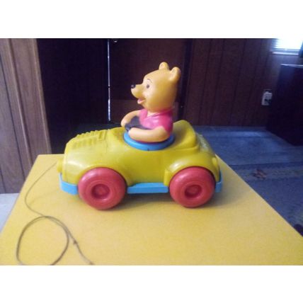Vintage Original Kohner Walt Disney Winnie Pooh Pull Car Working Condition 1973