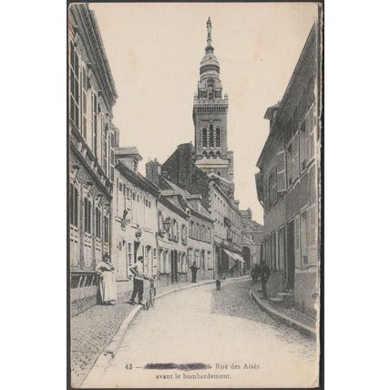 Avant le Bombardement, Rue des Aisés, Albert, c.1920 - Catala Frères CPA
