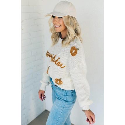 White Pumpkin Yarn Stitch Ribbed Knit Sweater
