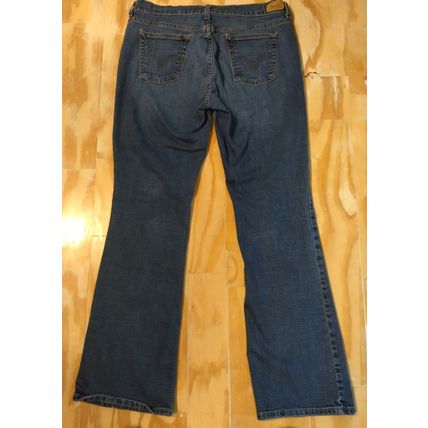 Levi's Women 515 Jeans Size 12 Medium Blue Bootcut Mid Rise Distressed Mexico
