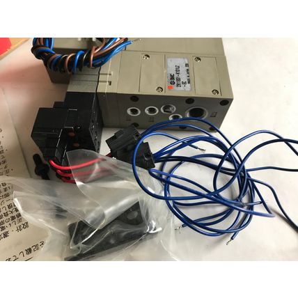 NEW SMC ZR118S1-K1D1LZ-EC VACUUM EJECTOR CONNECTOR ZR-18S,VJ3233-X17,VJ3133,SI