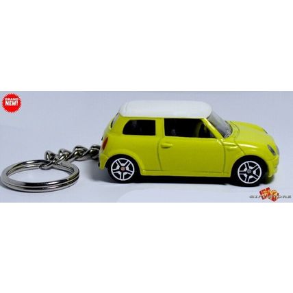 RARE KEYCHAIN YELLOW WHITE BMW MINI COOPER NEW CUSTOM Ltd EDITION GREAT GIFT