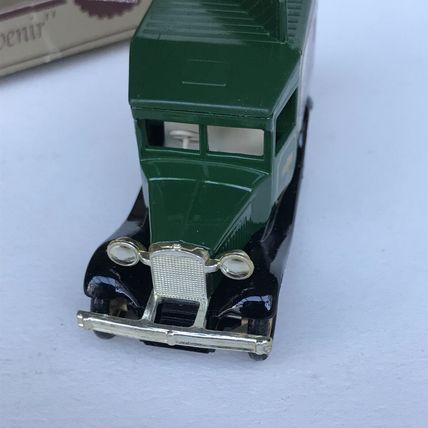LLEDO STEVELYN VIEW VANS FORD MODEL A VAN BREWERS QUAY DIECAST BOXED