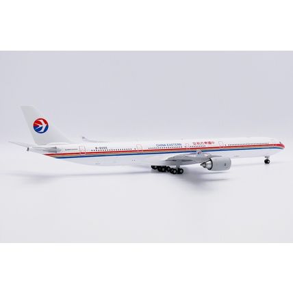 A340-600 CHINA EASTERN AIRLINES REG: B-6055 - JC WINGS JCLH2452 1/200- PRE ORDER