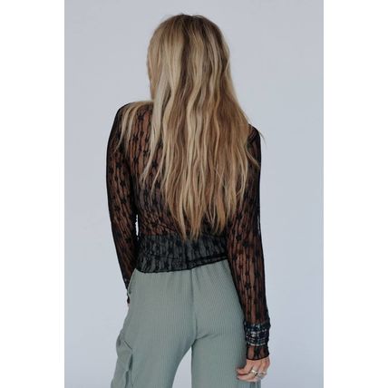 Black Sheer Floral Lace Long Sleeve Slim Fit Top