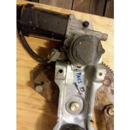1993 Ford Taurus Door Window Lift Motor & Regulator Fan Gear Assembly - Right