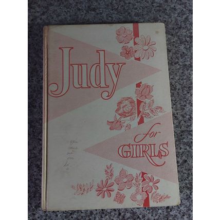 Judy for Girls. D.C. Thomson. 1966. London. Teen magazine. School history