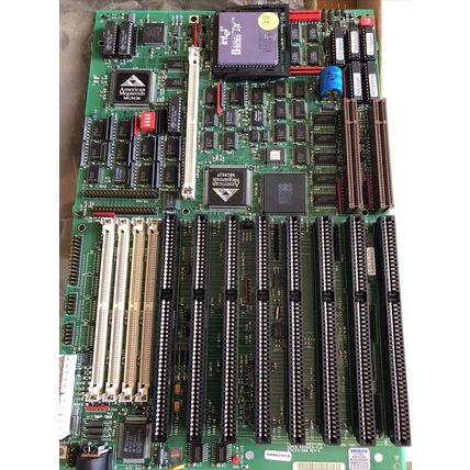 AMERICAN MEGATRENDS SUPER VOYAGER-VLB,series-690,AMIOATLPP75256 MOTHER BOARD,BD