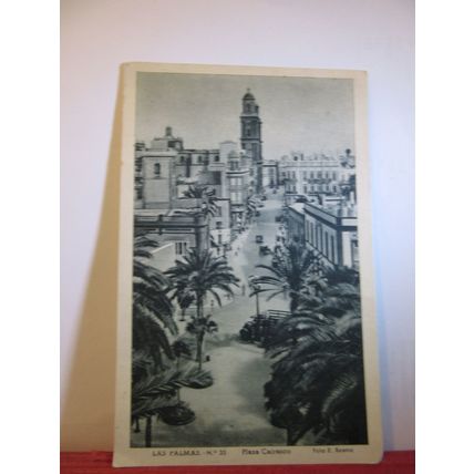 PLAZA CAIRASCO, LAS PALMAS, DE GRAN CANARIA, SPAIN unused postcard c.1945 =