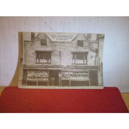 YE OLDEST PHARMACY IN ENGLAND, KNARESBOROUGH, YORKSHIRE unused postcard =